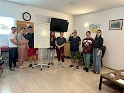 "Dajte nam mir" na tečaju slovenščine