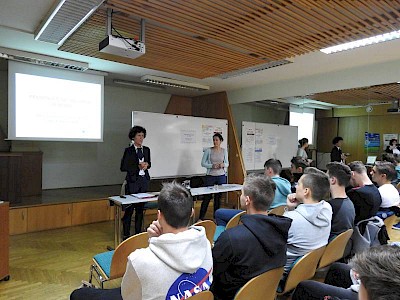 Dnevi svetovalnih središč so se začeli z delavnico za mlade